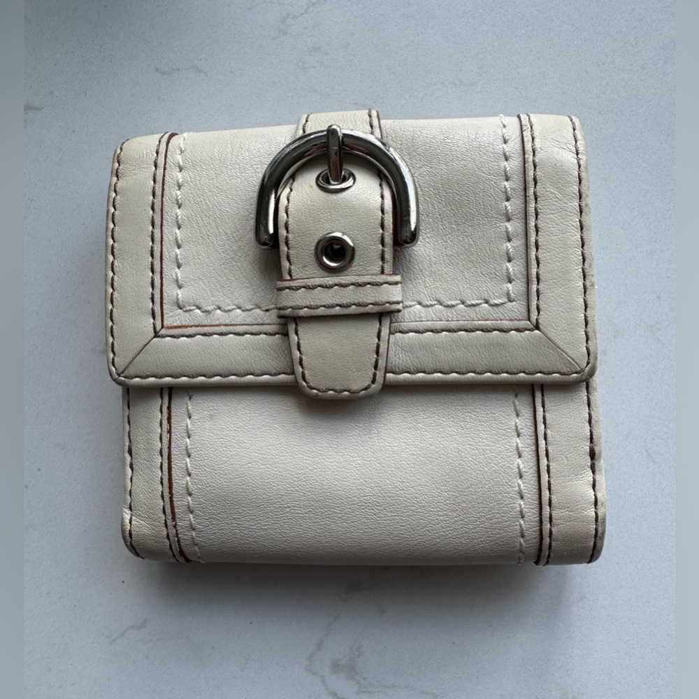 Coach Bifold Ivory Leather Wallet